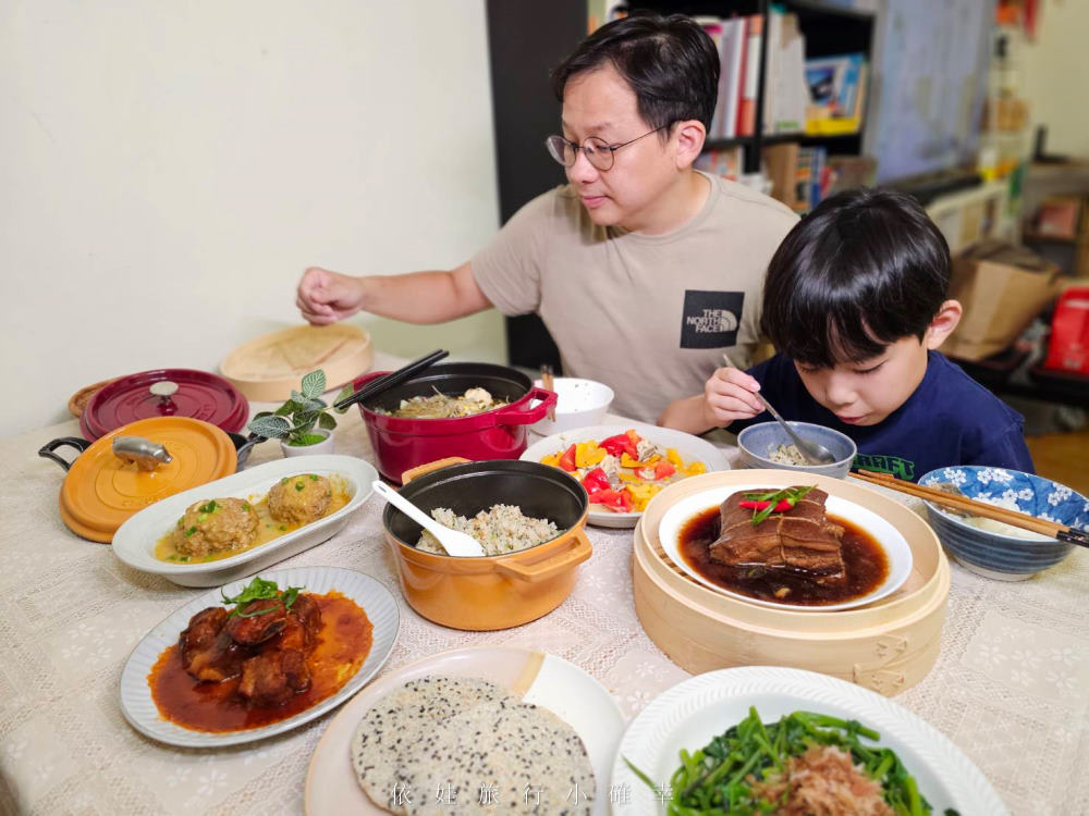 上海鄉村宅配美食團購，40年台北知名老店餐廳必點料理，蟹黃獅子頭、無錫排骨、上海菜飯、酸菜魚，隨時在家吃得到囉