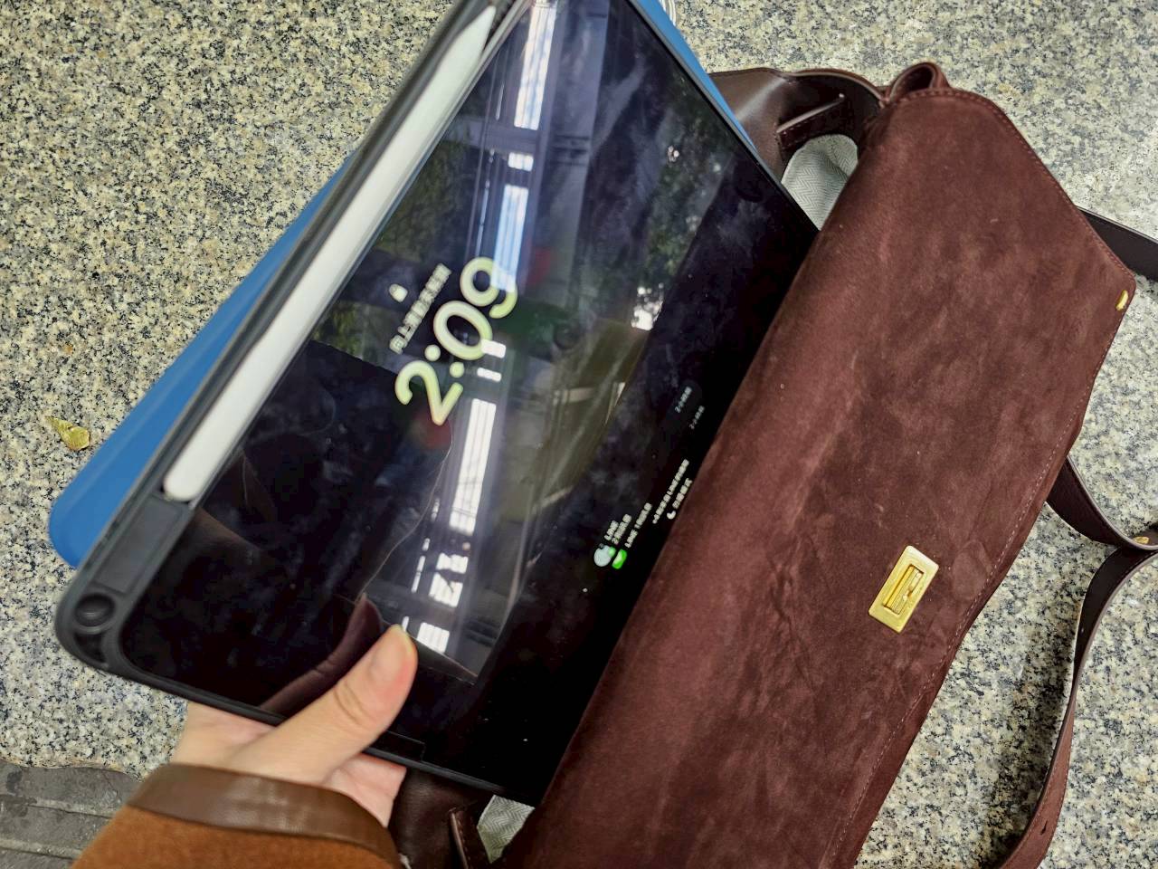 Fabrique評價，與全球精品工坊設計師合作的服飾網站，還可以直寄台灣！