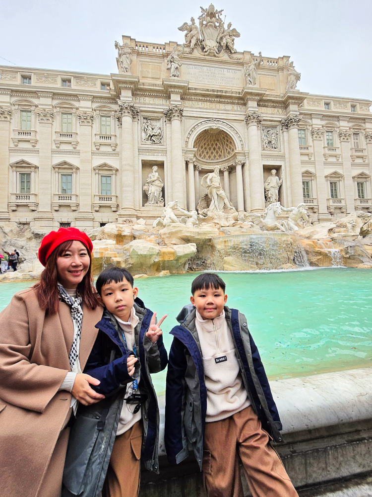 【羅馬許願池】有著丟硬幣許願傳說的特萊維噴泉Fontana di Trevi，2025義大利自由行推薦景點(門票收費與介紹)