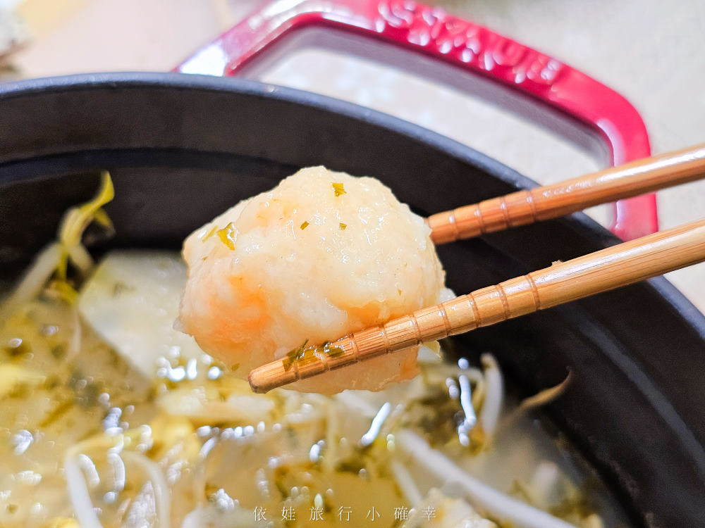 上海鄉村宅配美食團購，40年台北知名老店餐廳必點料理，蟹黃獅子頭、無錫排骨、上海菜飯、酸菜魚，隨時在家吃得到囉