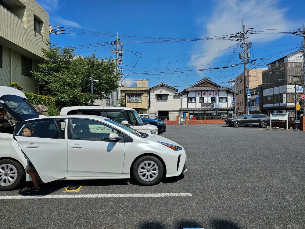 【佐賀唐津免費景點】舊唐津銀行(辰野金吾記念館)很值得去!居然有一億日圓可以搬,超棒的親子體驗 【佐賀唐津免費景點】舊唐津銀行(辰野金吾記念館)很值得去!居然有一億日圓可以搬,超棒的親子體驗