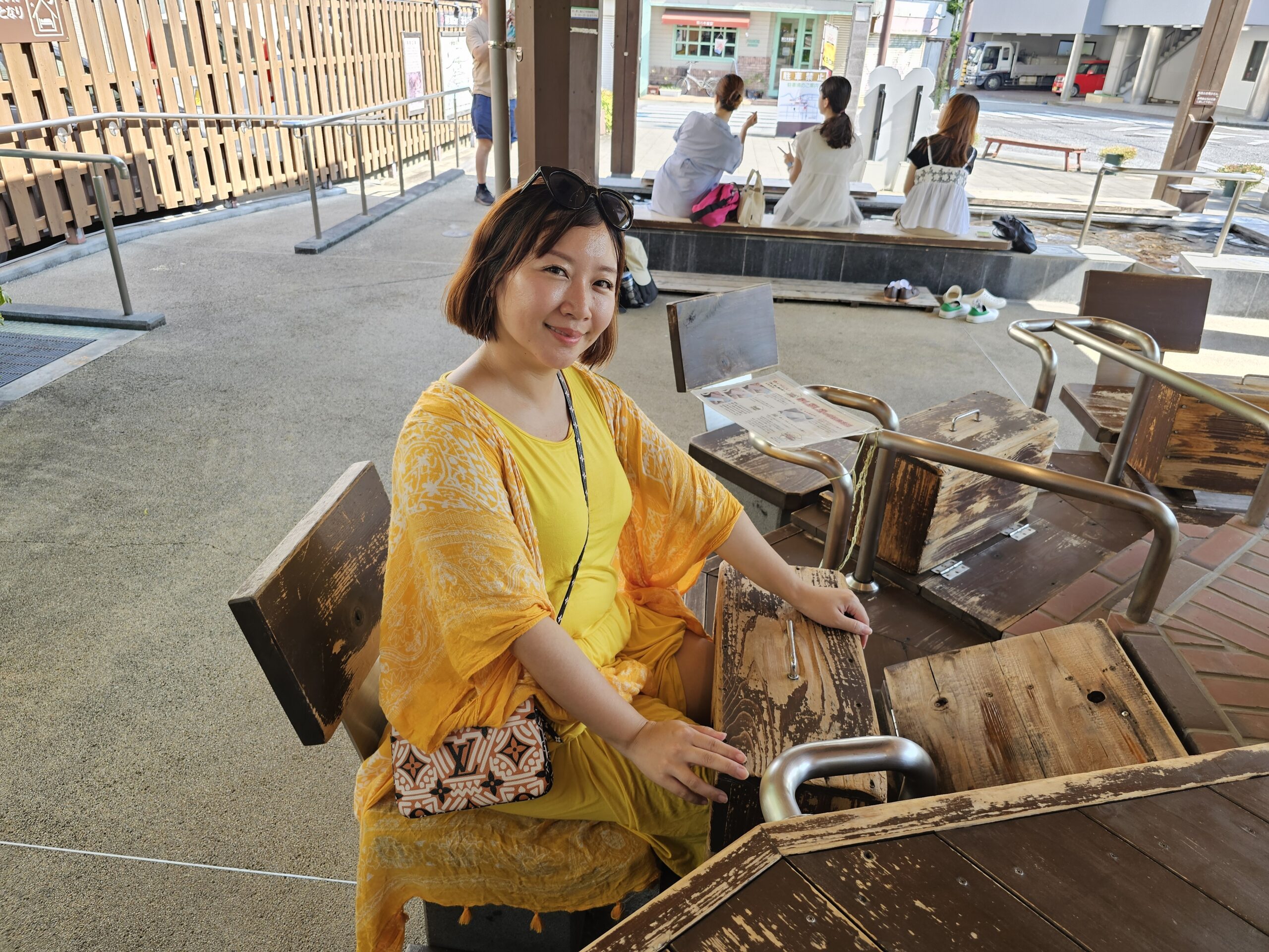 【佐賀嬉野溫泉老街】免費足湯景點推薦！湯宿廣場（Yushuku Hiroba）體驗心得，還有特別的足蒸湯