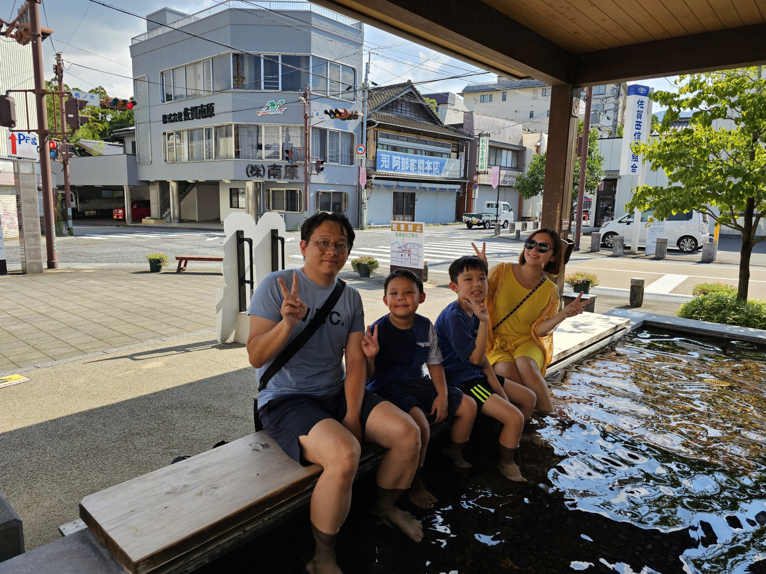 【佐賀嬉野溫泉老街】免費足湯景點推薦！湯宿廣場（Yushuku Hiroba）體驗心得，還有特別的足蒸湯