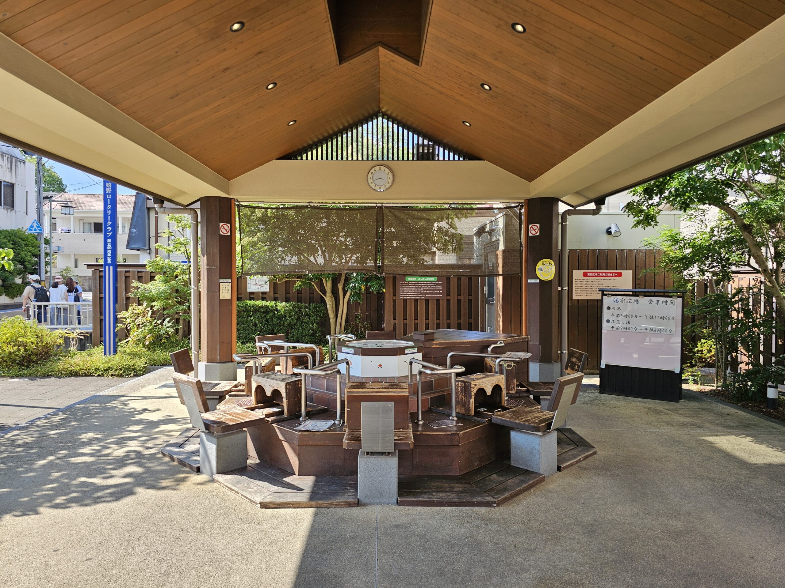 【佐賀嬉野溫泉老街】免費足湯景點推薦！湯宿廣場（Yushuku Hiroba）體驗心得，還有特別的足蒸湯