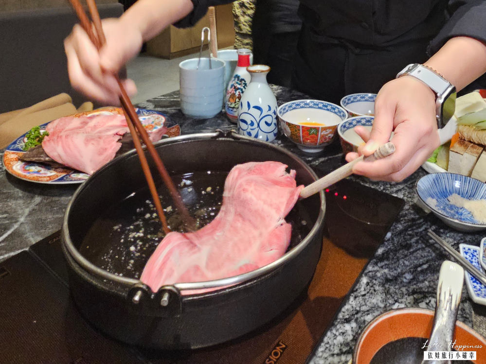 台北高級餐廳推薦，橋山壽喜燒by二本松，關東關西風格體驗日本和牛頂級食材，專人桌邊服務，寵物友善