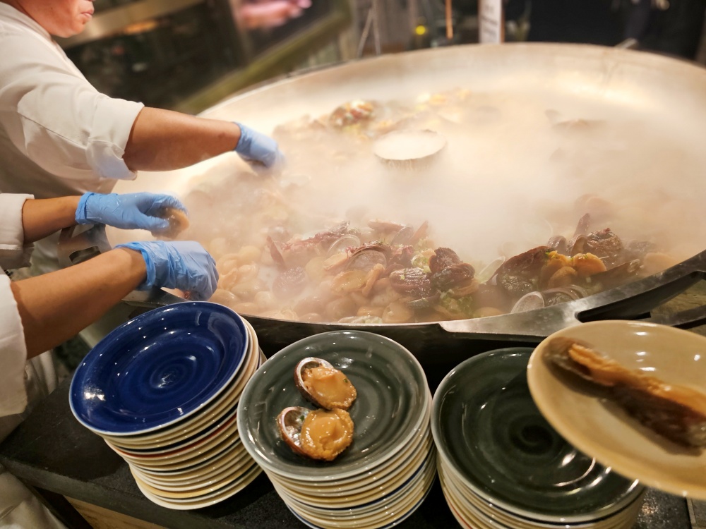 澳門上葡京綜合度假村太好玩! 2025 澳門豪華五星級酒店住宿推薦，Buffet早餐跟餐廳美食台灣人一定會愛~還有免費飯店接駁車