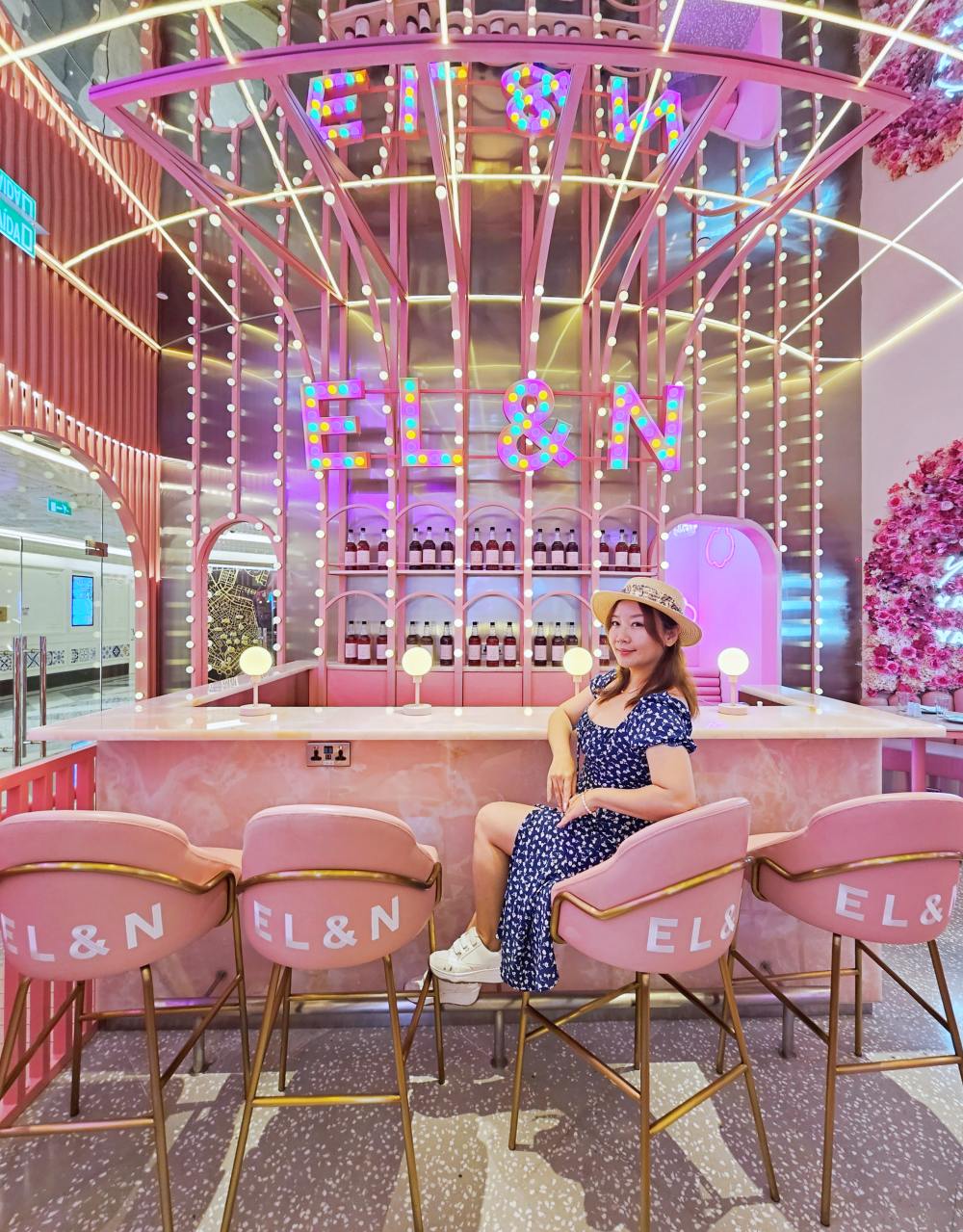 澳門上葡京綜合度假村太好玩! 2025 澳門豪華五星級酒店住宿推薦，Buffet早餐跟餐廳美食台灣人一定會愛~還有免費飯店接駁車
