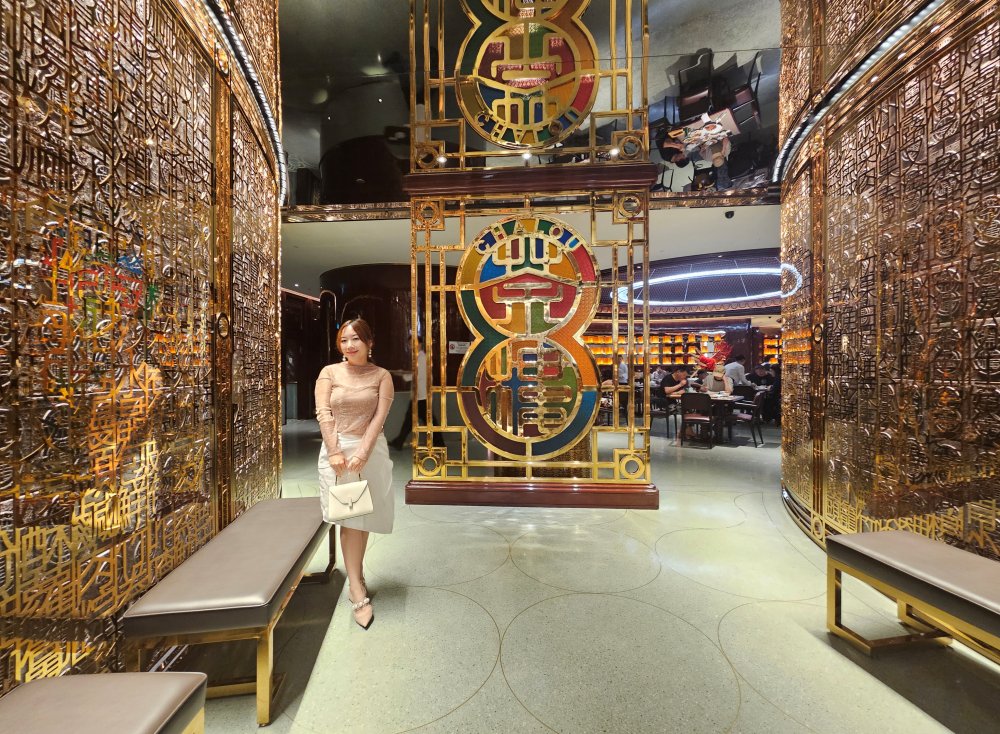 澳門上葡京綜合度假村太好玩! 2025 澳門豪華五星級酒店住宿推薦，Buffet早餐跟餐廳美食台灣人一定會愛~還有免費飯店接駁車