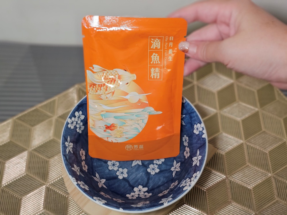 芳茲「月映如芳」雞魚饗宴禮盒，滴雞精滴魚精一次吸收海陸精華，健康與品味兼具的中秋送禮首選