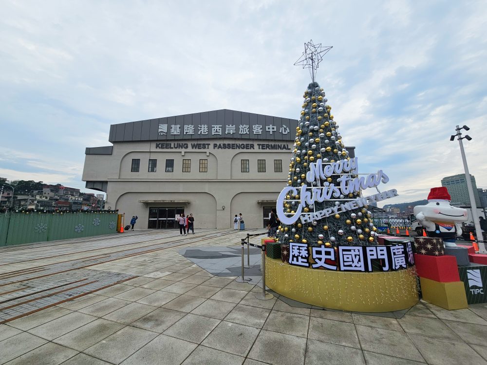2026 地中海郵輪「榮耀號 (MSC Bellissima)」評價，親子行程推薦獨家樂高樂園、亞歷桑那水上樂園，心得就是太好玩啦～