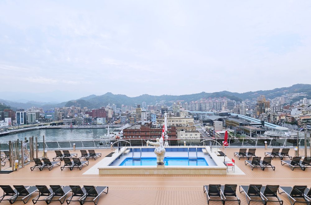 2026 地中海郵輪「榮耀號 (MSC Bellissima)」評價，親子行程推薦獨家樂高樂園、亞歷桑那水上樂園，心得就是太好玩啦～