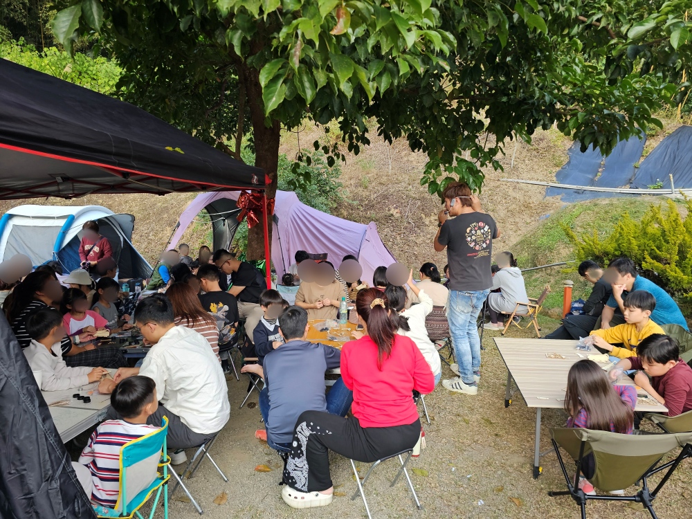 親子團露推薦【小野人玩科學露營團 X 玩野覓境APP】，科學與美學DIY體驗課程，小孩玩翻天～