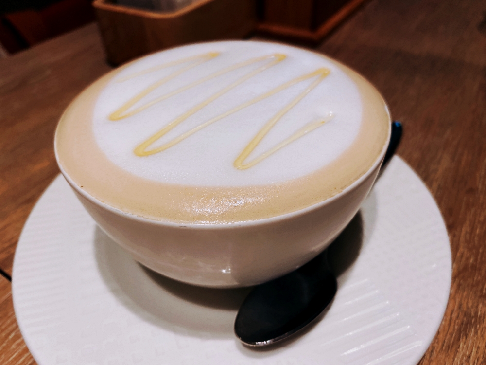 台北市信義區美食推薦 Ｍ one Cafe A11，都市叢林裡的渡假風質感早午餐，咖啡可無限續杯！（內附菜單）