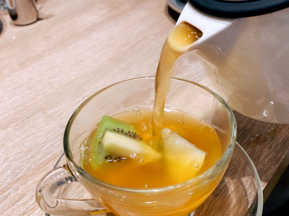 台北市信義區美食推薦 Ｍ one Cafe A11，都市叢林裡的渡假風質感早午餐，咖啡可無限續杯！（內附菜單）