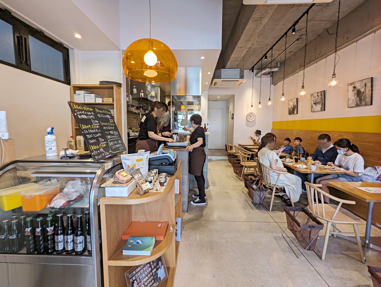 東京淺草必吃美食｜Pelican Cafe鵜鶘咖啡館，80年老店一口咬下昭和老店的溫柔烤吐司