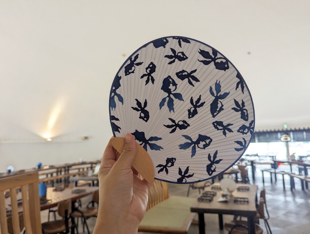 日本河口湖必吃美食，網美最愛！不動茶屋冬戀路店Hoto Fudo Higashi Koiji Ten，可愛的白色雲朵建築，享受日式午餐體驗
