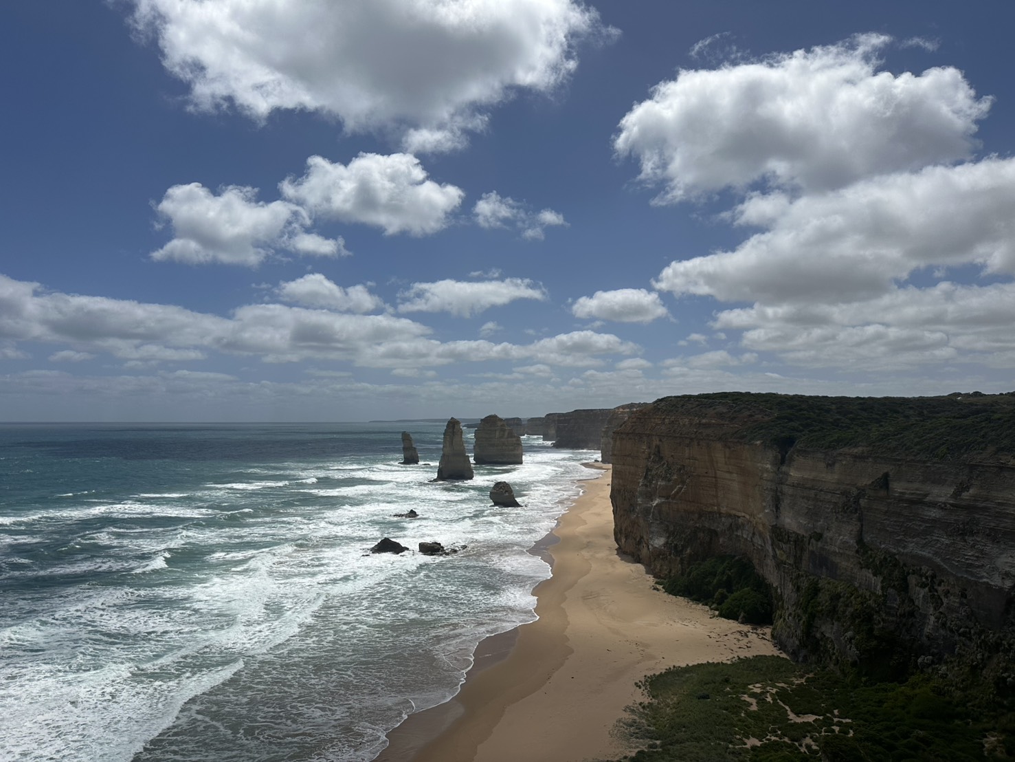 澳洲包車自由行95折爽玩墨爾本、雪梨、布里斯本,推薦里澳旅遊中文司機好溝通費用還可以打折,客製化行程暢遊秘境,還是豪華 Mercedes-Benz接送 澳洲包車自由行95折爽玩墨爾本、雪梨、布里斯本,推薦里澳旅遊中文司機好溝通費用還可以打折,客製化行程暢遊秘境,還是豪華 Mercedes-Benz接送