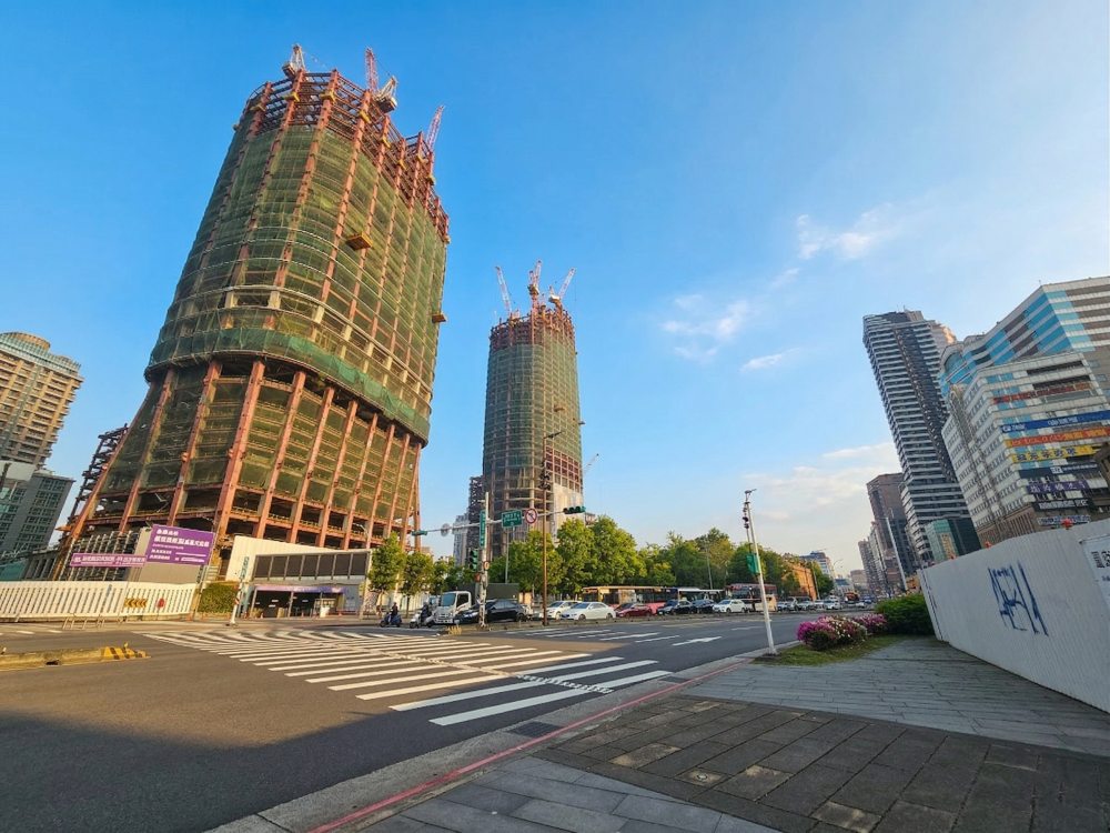 【皇翔ASTER ONE賞屋】鄰近西門 1 號出口、西本願寺廣場旁的新建案，翻轉西區門戶的傳承之選