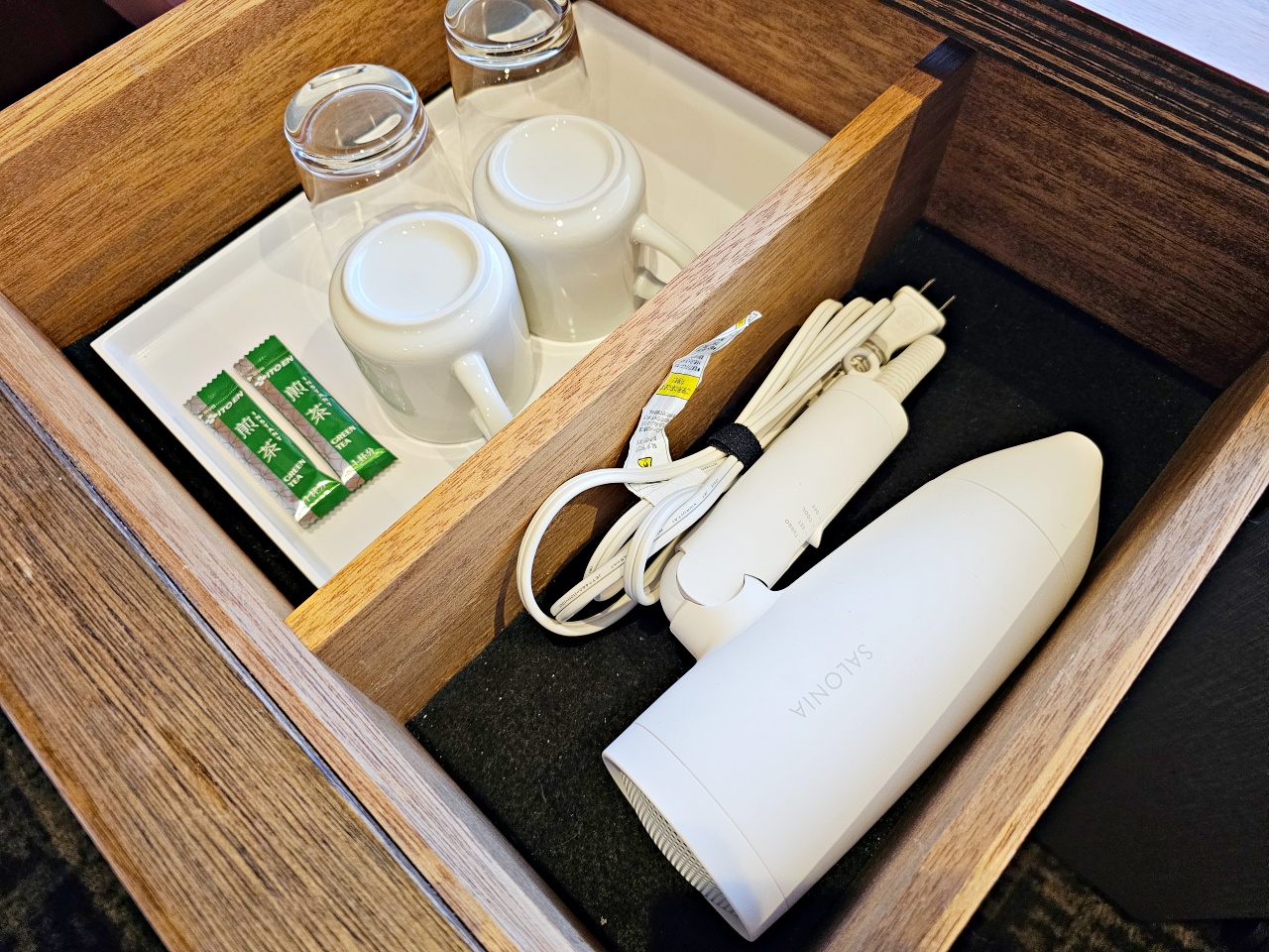 福岡親子住宿推薦，福岡天神凱富飯店Comfort Inn Fukuoka Tenjin，12歲以下小孩免費入住，離超商百貨公司都很近