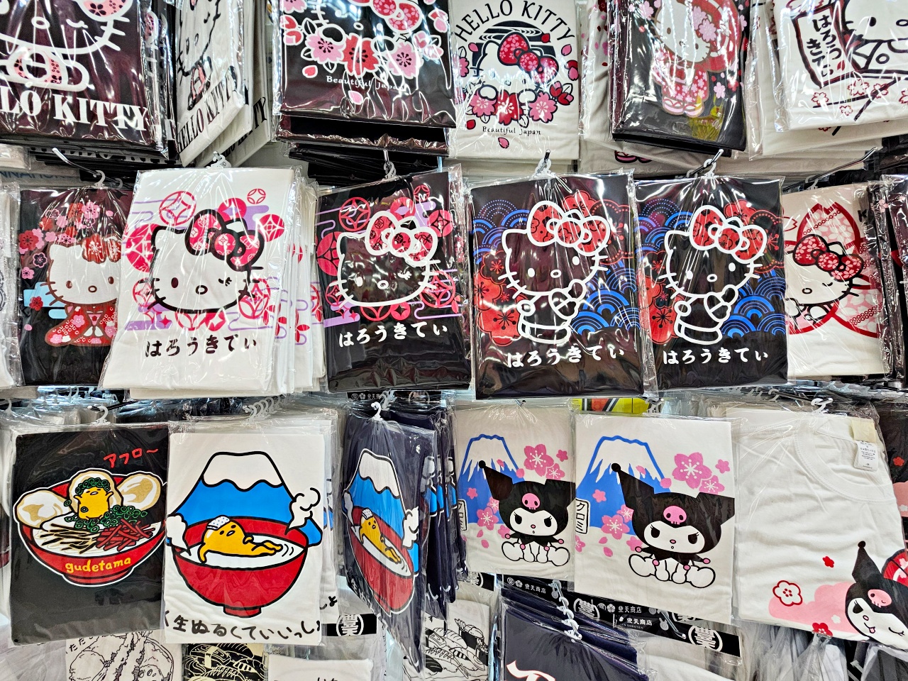 九州福岡唐吉軻德天神店必買，折價券趕緊下載！24小時狂逛6層樓，rimowa行李箱也買得到！