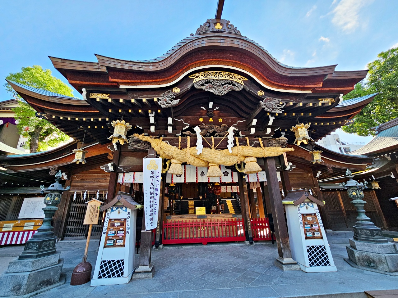 【福岡免費景點】櫛田神社欣賞千年銀杏、靈驗臥牛、博多祇園山笠、喝起來鹹鹹的仙鶴手水舍