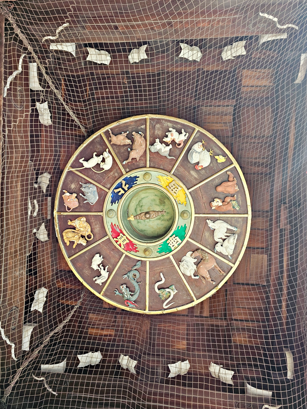 【福岡免費景點】櫛田神社欣賞千年銀杏、靈驗臥牛、博多祇園山笠、喝起來鹹鹹的仙鶴手水舍