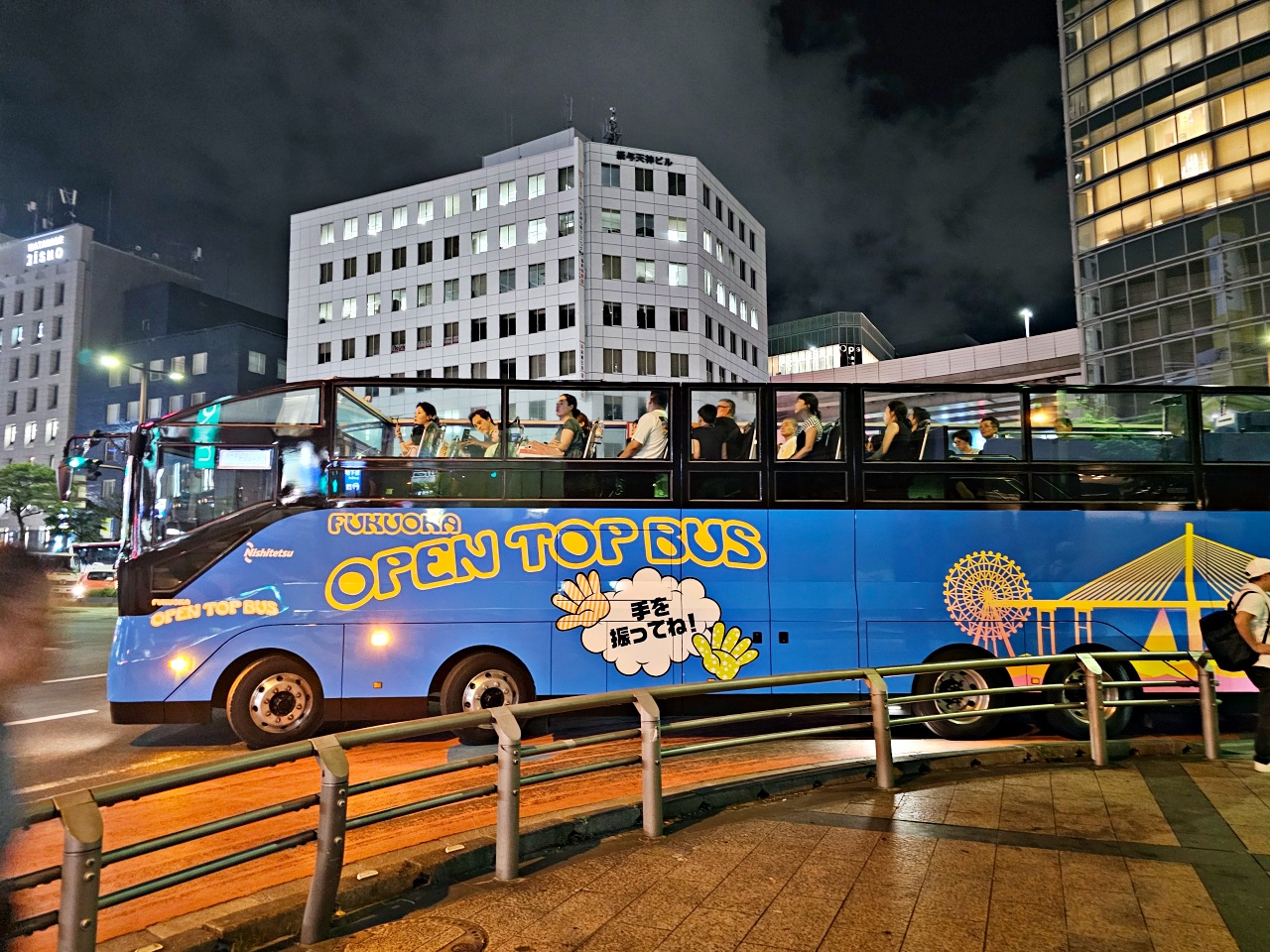 九州福岡購物| 天神 Bic Camera電器專賣店有2館 (附17%最新優惠券)、交通方式、必逛商品樓層、免稅資訊一次看