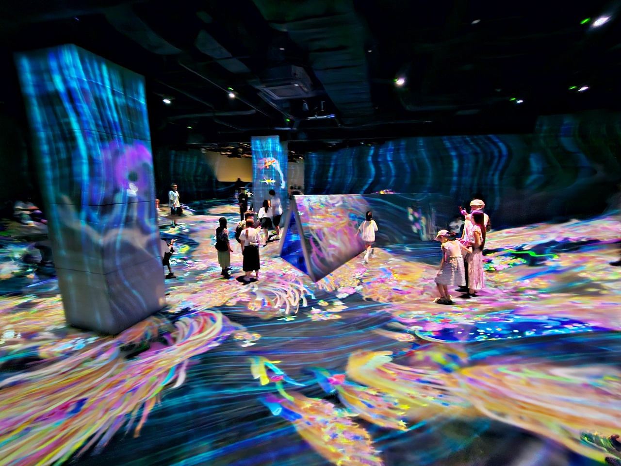 福岡teamlab魔幻森林主題打卡好拍又好玩！交通、門票、參觀動線、停留時間、附近景點