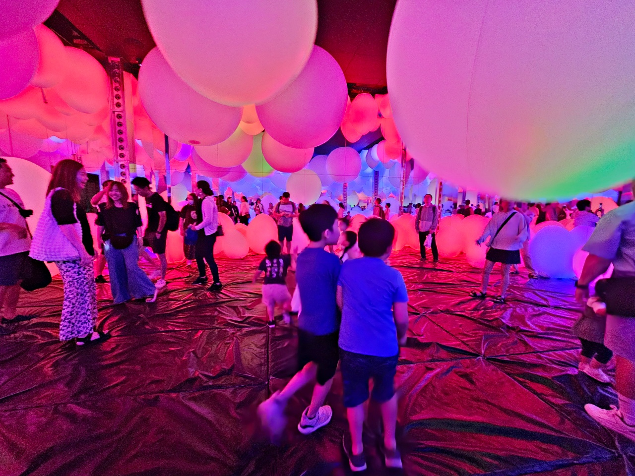 福岡teamlab魔幻森林主題打卡好拍又好玩！交通、門票、參觀動線、停留時間、附近景點