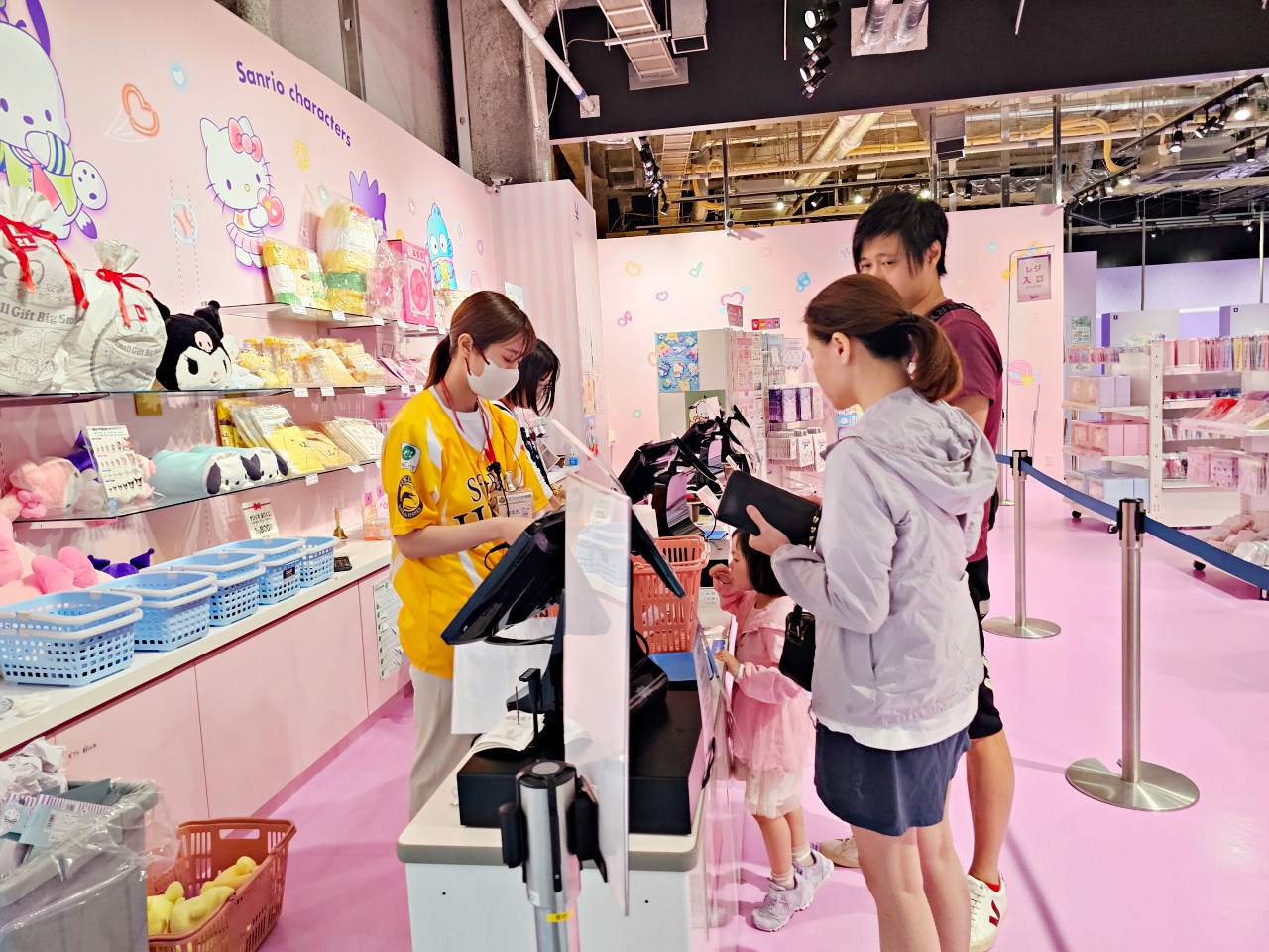 福岡親子景點推薦，BOSS E・ZO FUKUOKA 吃暖暮拉麵、逛王貞治棒球特展、 teamLab、三麗鷗樂園與絕景三兄弟-高空挑戰