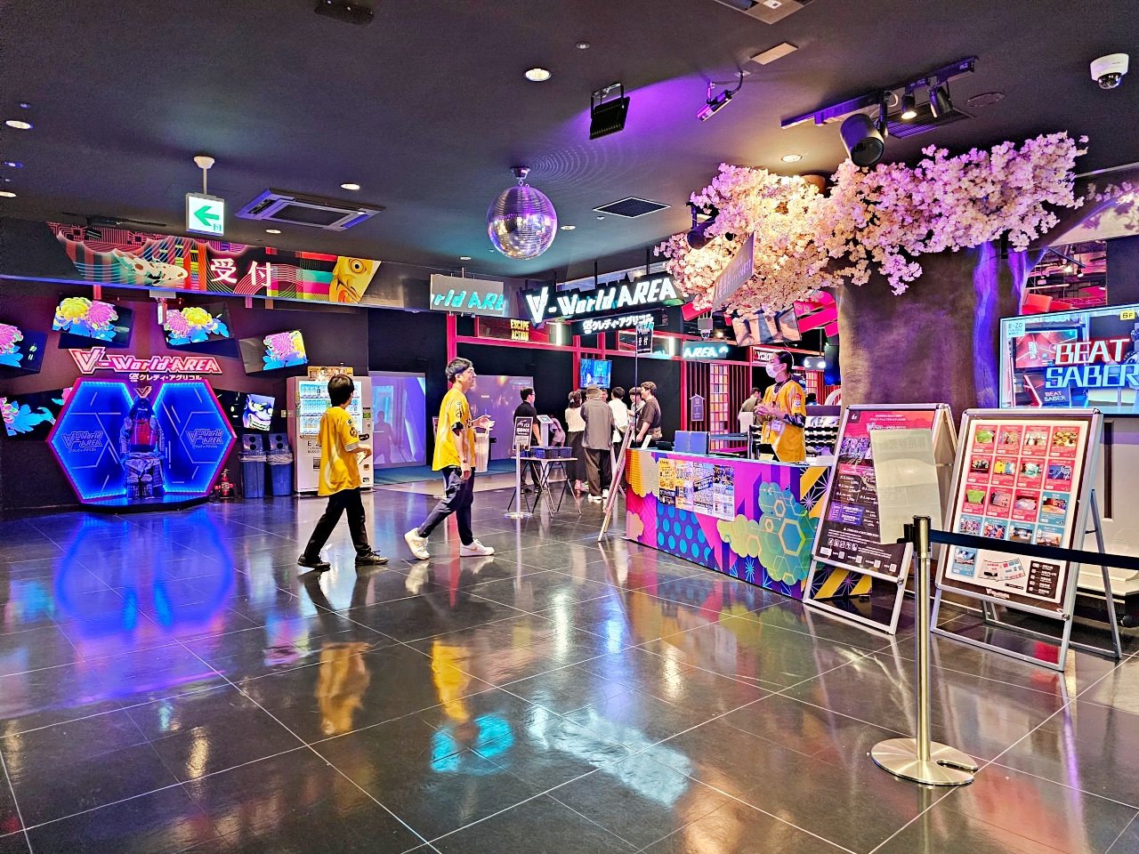 福岡親子景點推薦，BOSS E・ZO FUKUOKA 吃暖暮拉麵、逛王貞治棒球特展、 teamLab、三麗鷗樂園與絕景三兄弟-高空挑戰