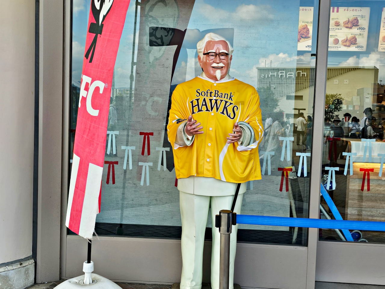 福岡親子景點推薦，BOSS E・ZO FUKUOKA 吃暖暮拉麵、逛王貞治棒球特展、 teamLab、三麗鷗樂園與絕景三兄弟-高空挑戰