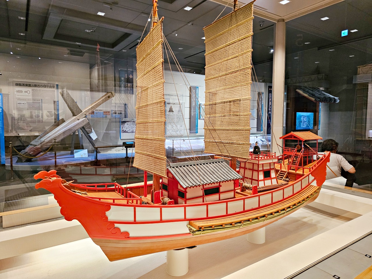 九州福岡親子室內景點，福岡市博物館看國寶「漢委奴國王印」、日本刀，歷史課本的小金印讓孩子了解東亞文化交流