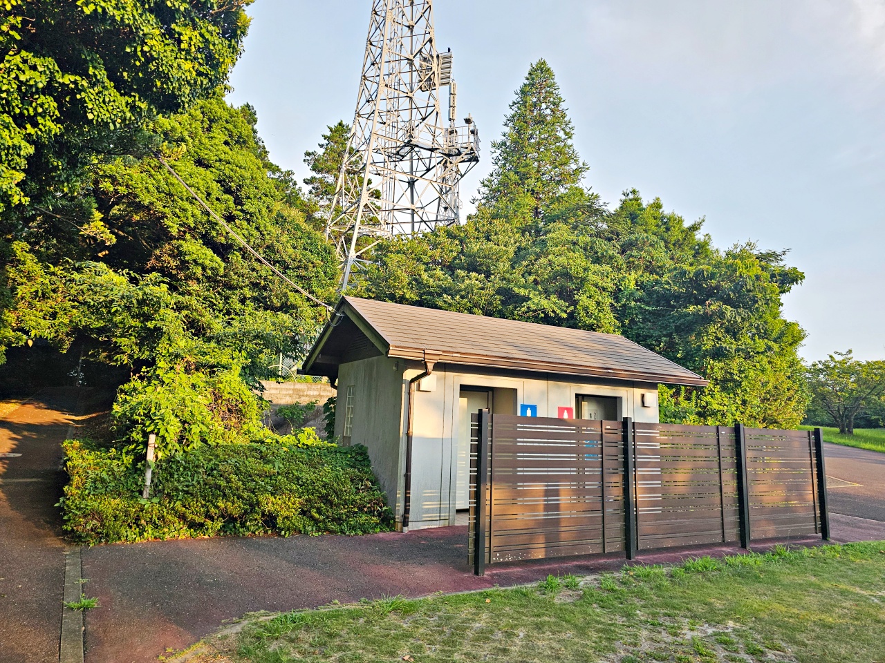 佐賀唐津免費景點推薦，鏡山展望台欣賞唐津城、虹之松原，夕陽時刻來更浪漫，日本三大悲戀之一「松浦佐用姬」的傳說地