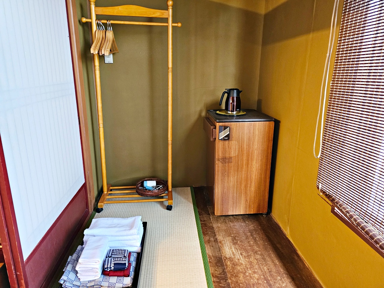 【武雄溫泉住宿推薦】京都屋,百年溫泉飯店享受1300年的溫泉,還有大正浪漫主題房,一樓大廳一秒回到復古年代 【武雄溫泉住宿推薦】京都屋,百年溫泉飯店享受1300年的溫泉,還有大正浪漫主題房,一樓大廳一秒回到復古年代