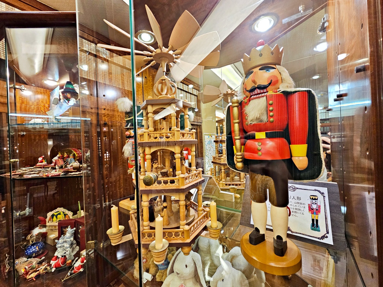 【武雄溫泉住宿推薦】京都屋,百年溫泉飯店享受1300年的溫泉,還有大正浪漫主題房,一樓大廳一秒回到復古年代 【武雄溫泉住宿推薦】京都屋,百年溫泉飯店享受1300年的溫泉,還有大正浪漫主題房,一樓大廳一秒回到復古年代