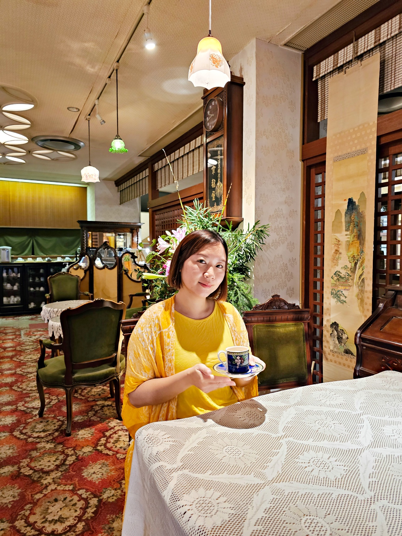 【武雄溫泉住宿推薦】京都屋,百年溫泉飯店享受1300年的溫泉,還有大正浪漫主題房,一樓大廳一秒回到復古年代 【武雄溫泉住宿推薦】京都屋,百年溫泉飯店享受1300年的溫泉,還有大正浪漫主題房,一樓大廳一秒回到復古年代