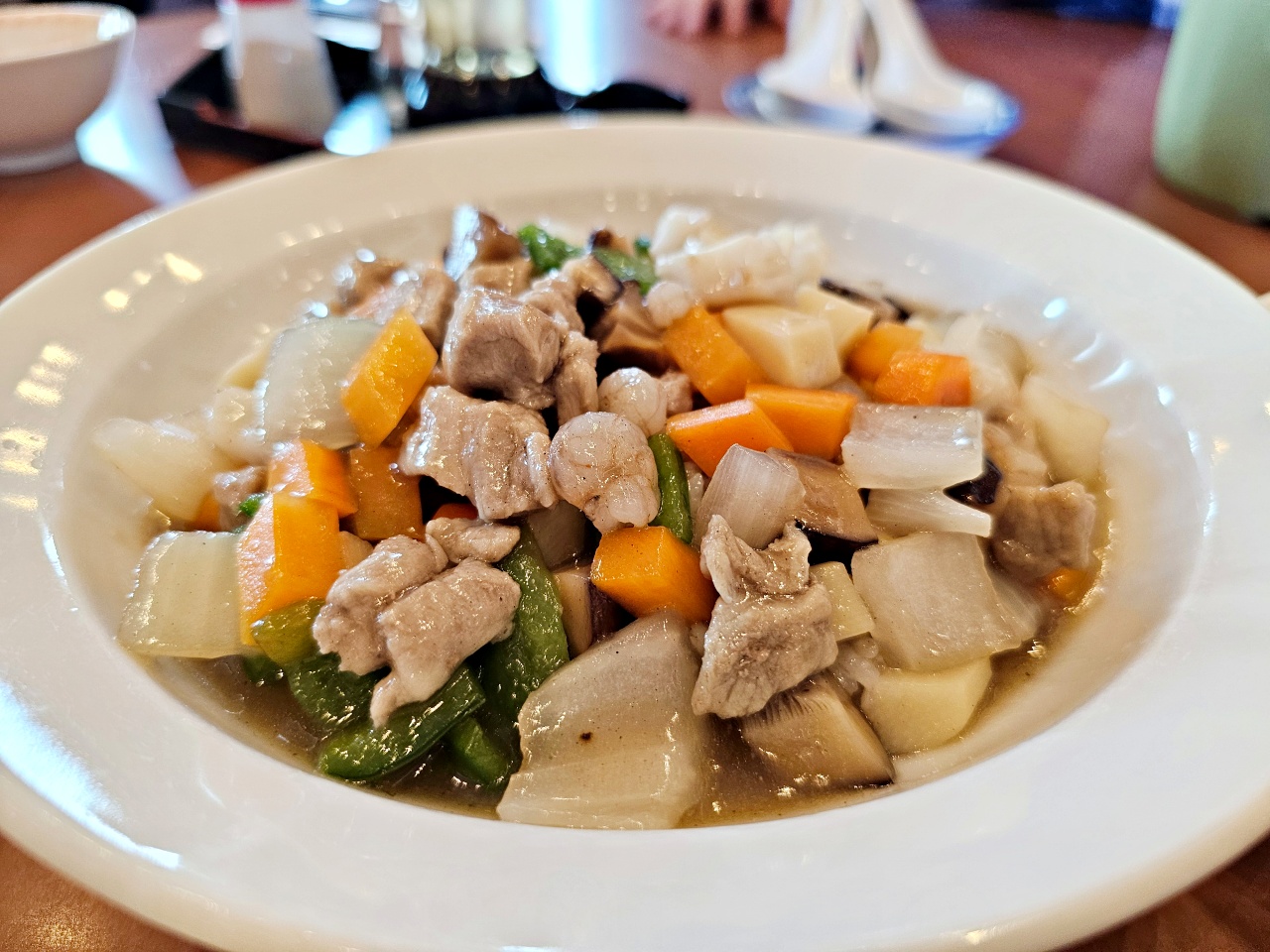 長崎美食推薦強棒麵，100年老店四海樓Shikairo餐廳，日本強棒麵發源地，國父孫中山也來吃過，充滿歷史文化的痕跡