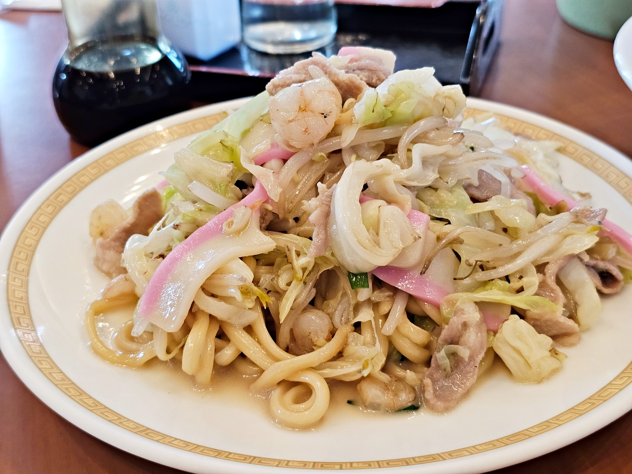 長崎美食推薦強棒麵，100年老店四海樓Shikairo餐廳，日本強棒麵發源地，國父孫中山也來吃過，充滿歷史文化的痕跡