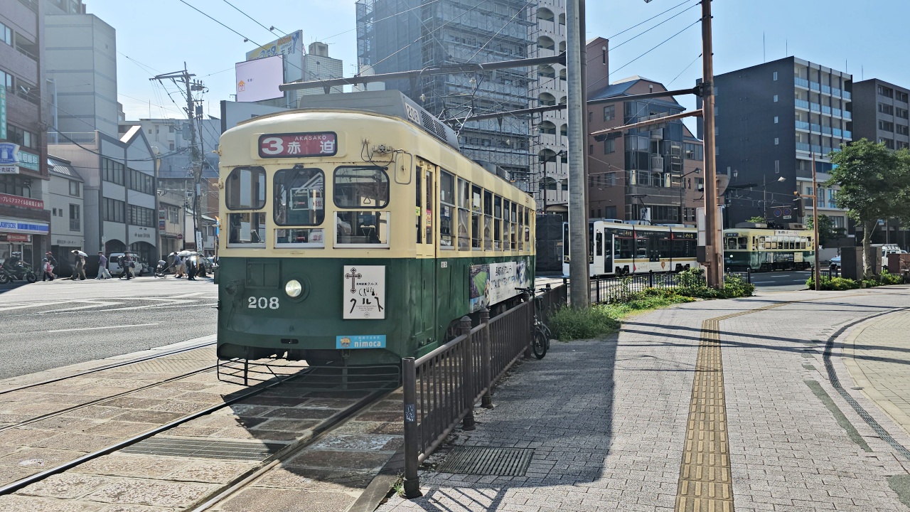 長崎路面電車景點一日遊：親子同行6歲以下孩童免費，用一日券自由穿梭城市、遇見驚喜的寶可夢限定電龍列車！