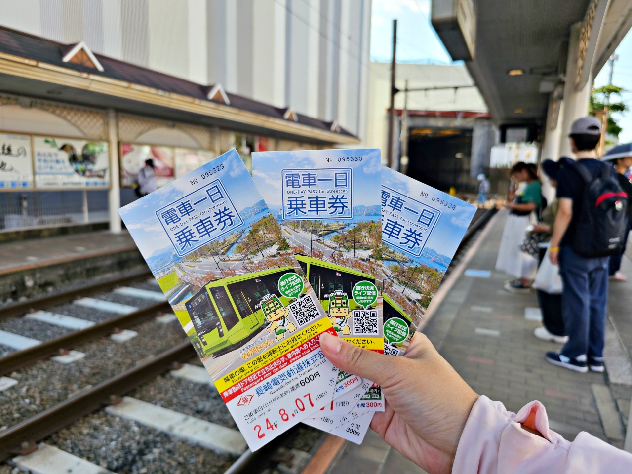 長崎路面電車景點一日遊：親子同行6歲以下孩童免費，用一日券自由穿梭城市、遇見驚喜的寶可夢限定電龍列車！