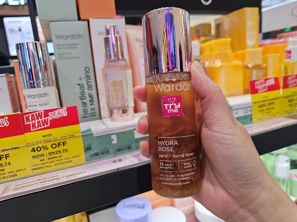 馬來西亞必買伴手禮TOP25推薦，哪裡買便宜? 藥妝、零食點心、巧克力、餅乾、拖鞋、包包、衣服、精品等