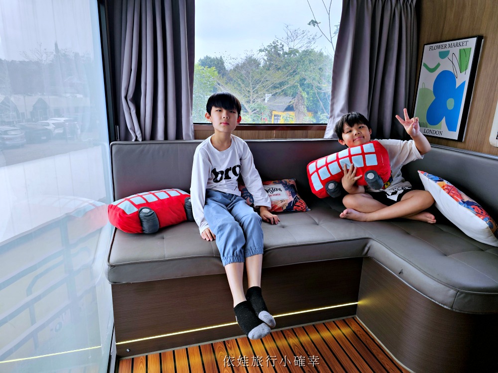 苗栗豪華露營推薦 | 逗點露營區評價好~親子露營車、網美免搭帳懶人帳篷、自搭帳雨棚區，孩子最愛泳池、草地、餐廳、室內活動空間、電動車充電樁