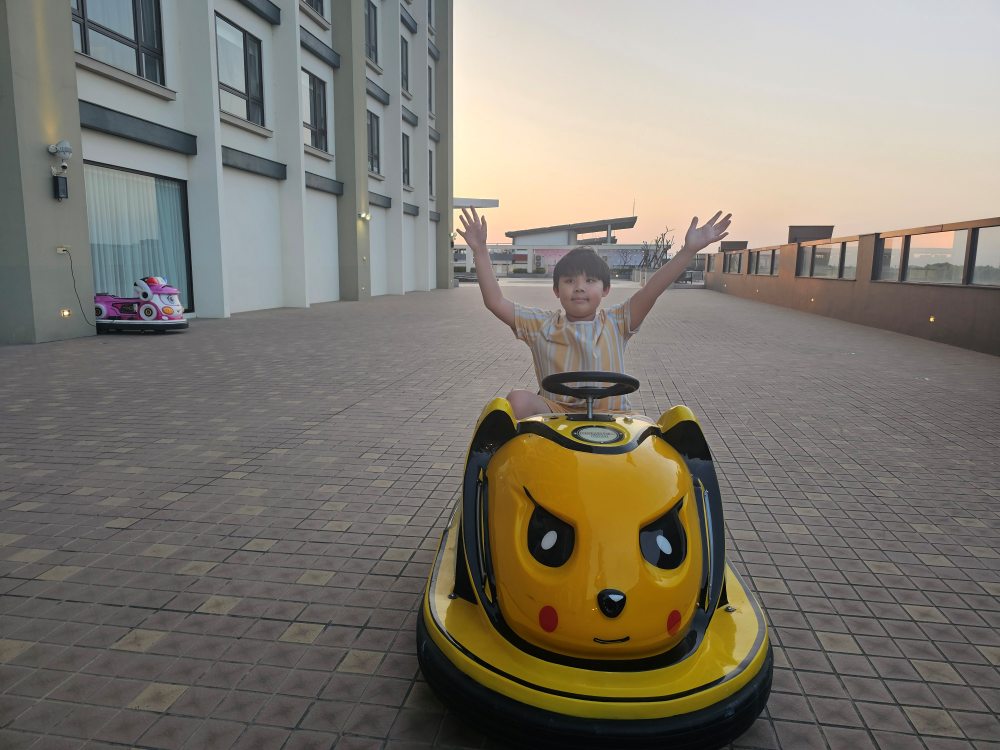 長榮文苑酒店嘉義評價，嘉義五星級親子飯店，遊戲室、電動車、故宮南院、無邊際泳池，豐盛自助餐早餐