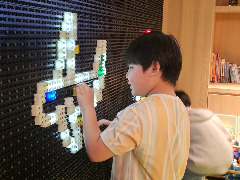 長榮文苑酒店嘉義評價，嘉義五星級親子飯店，遊戲室、電動車、故宮南院、無邊際泳池，豐盛自助餐早餐