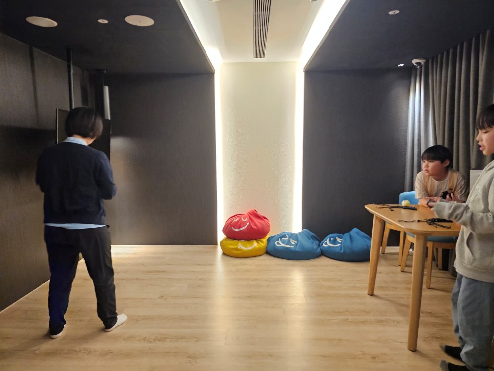 長榮文苑酒店嘉義評價，嘉義五星級親子飯店，遊戲室、電動車、故宮南院、無邊際泳池，豐盛自助餐早餐