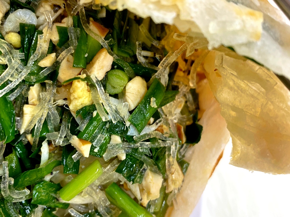 台北市天母美食推薦｜天母豆漿，平價美味早餐店，必點超濃米漿、脆皮蛋餅、爆餡韭菜盒！自製小魚乾辣椒醬超夠味～