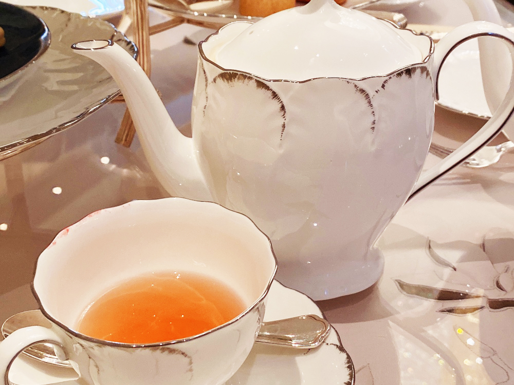 文華東方酒店下午茶餐廳「青隅」，美味甜點、香檳、調酒、魚子醬，號稱台北英式下午茶天花板的頂級享受