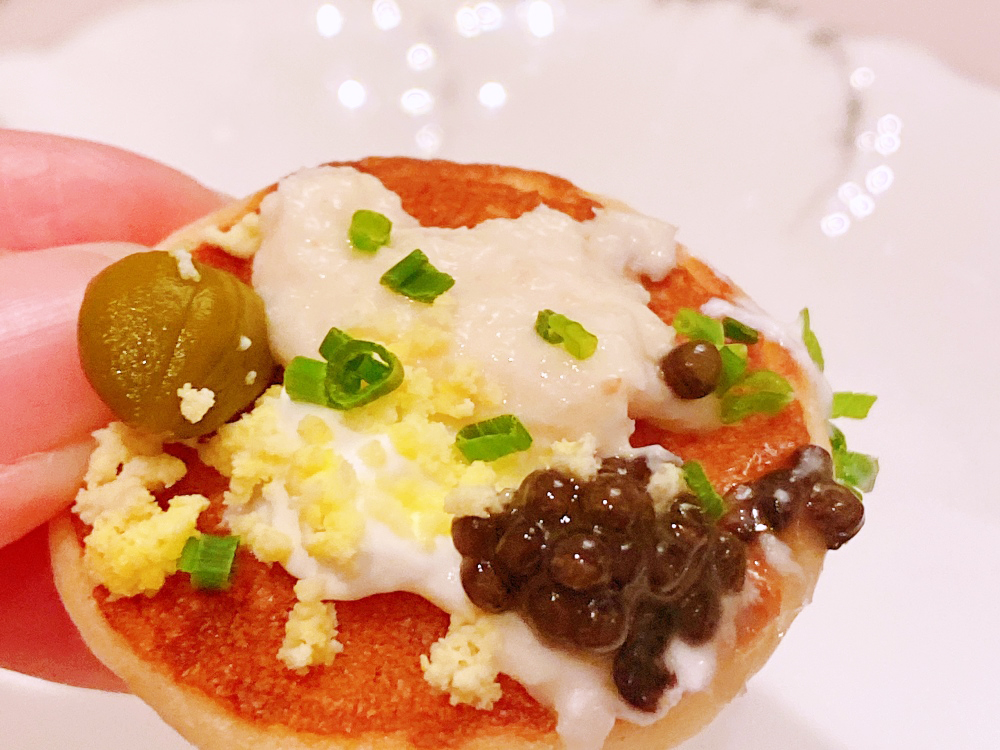 文華東方酒店下午茶餐廳「青隅」，美味甜點、香檳、調酒、魚子醬，號稱台北英式下午茶天花板的頂級享受