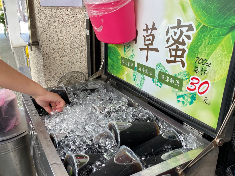 台北中正區美食推薦 ｜ 總統愛吃的「巧之味手工水餃」，一百元就可飽餐一頓，必點干貝水餃、招牌水餃，冰涼仙草蜜也消暑好喝！